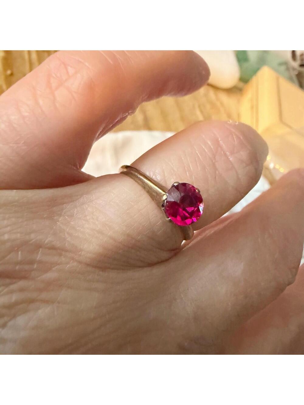 Vintage Pink Sapphire and Solid Gold Ring Women’s Size 6.5 - Picture 10 of 16
